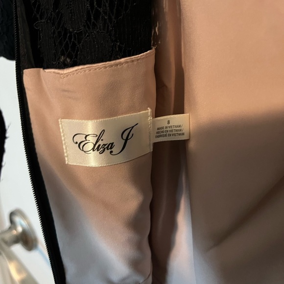 New With Tags - Eliza J Black Lace A-Line Dress with Puff Sleeves - Picture 10 of 11